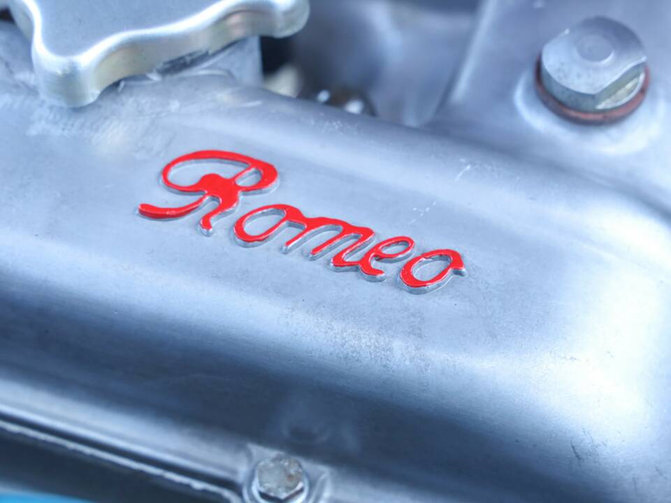Obraz 28/50 pojazdu Alfa Romeo Giulia Nuova Super 1300 (1975)