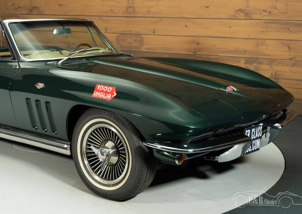Obraz 3/8 pojazdu Chevrolet Corvette Sting Ray Convertible (1965)