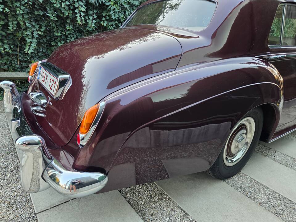Image 18/52 of Rolls-Royce Silver Cloud II (1962)