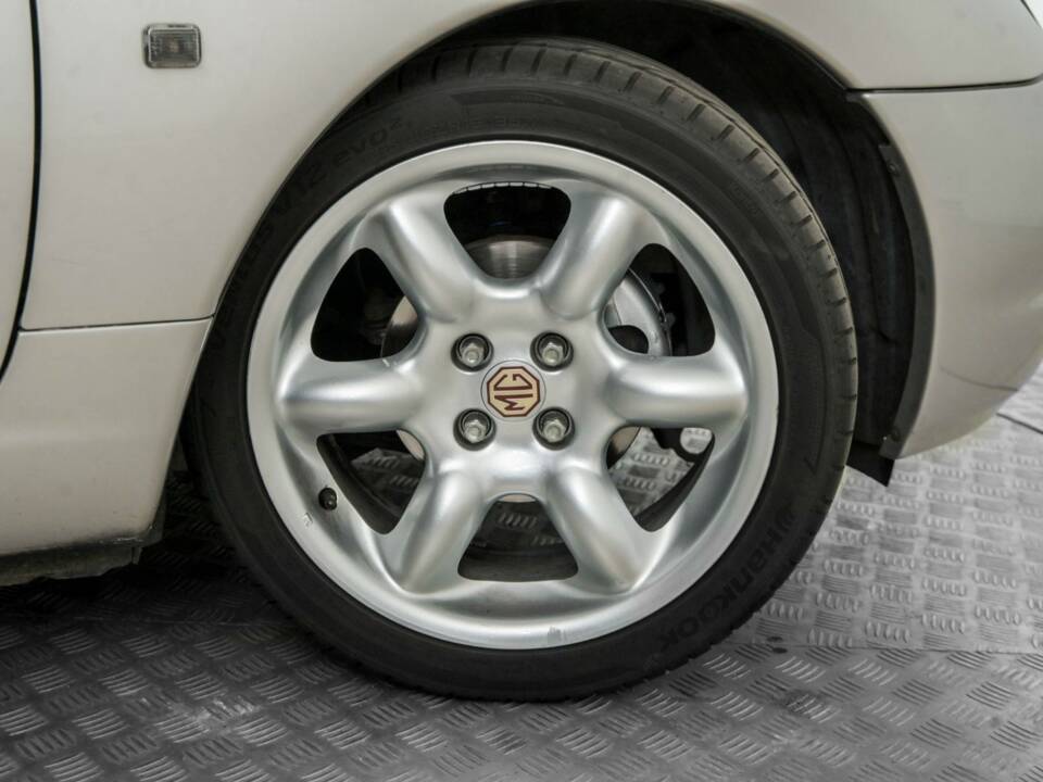 Immagine 41/50 di MG F 1.8i VVC (2000)