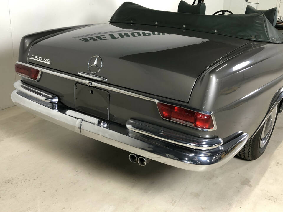 Bild 15/30 von Mercedes-Benz 250 SE (1967)