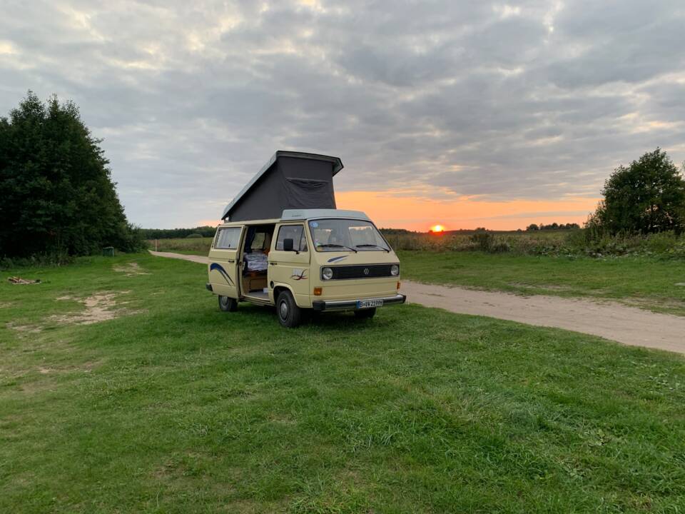 Immagine 1/19 di Volkswagen T3 Westfalia 2.0 (1980)