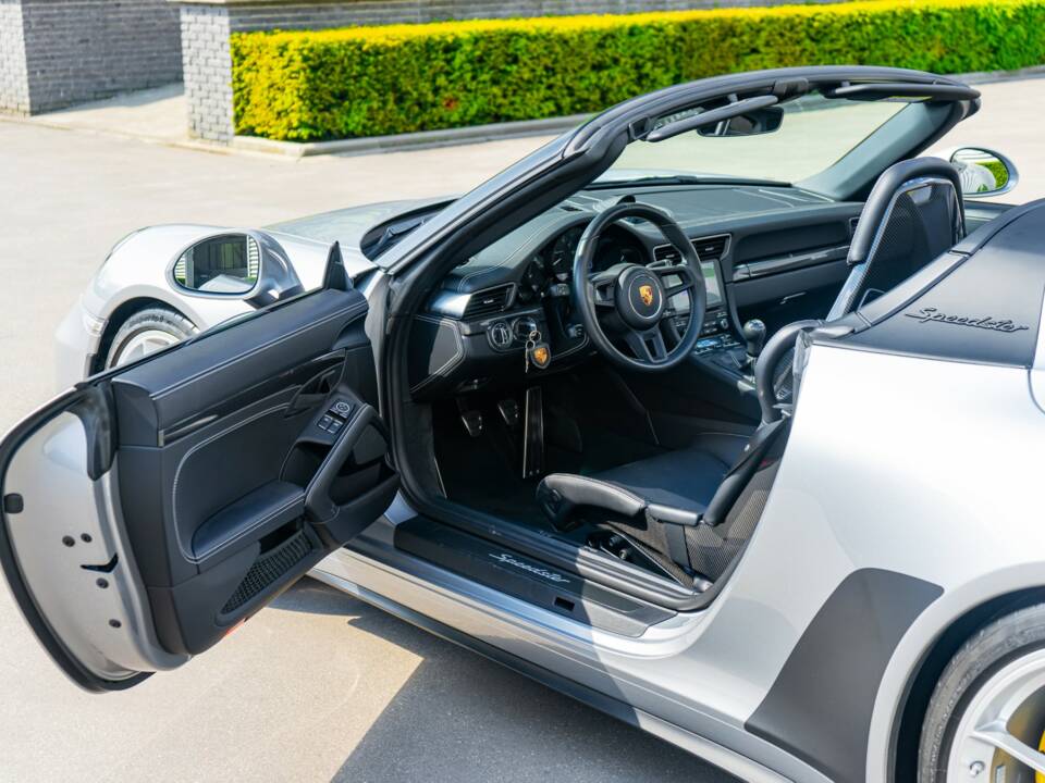 Bild 8/25 von Porsche 911 Speedster (2020)