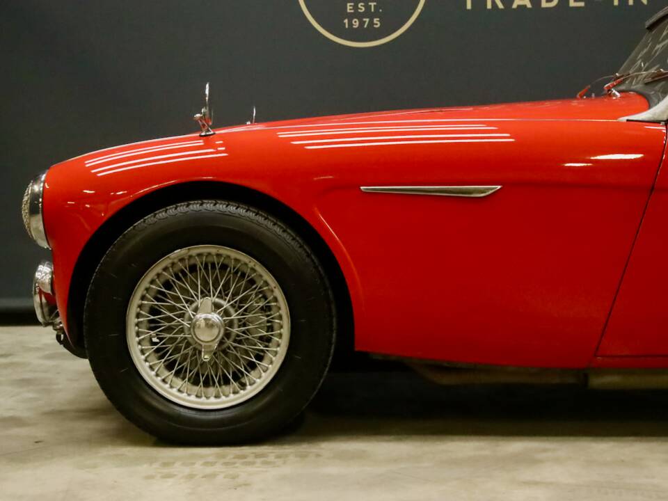 Image 17/50 of Austin-Healey 3000 Mk II (BN7) (1962)