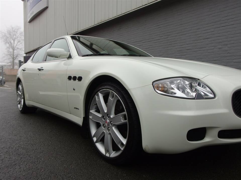 Imagen 19/99 de Maserati Quattroporte 4.2 (2007)