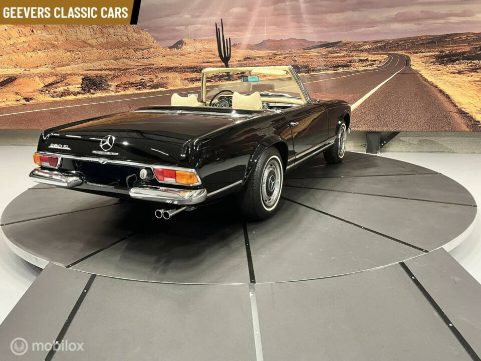 Imagen 42/46 de Mercedes-Benz 280 SL (1970)