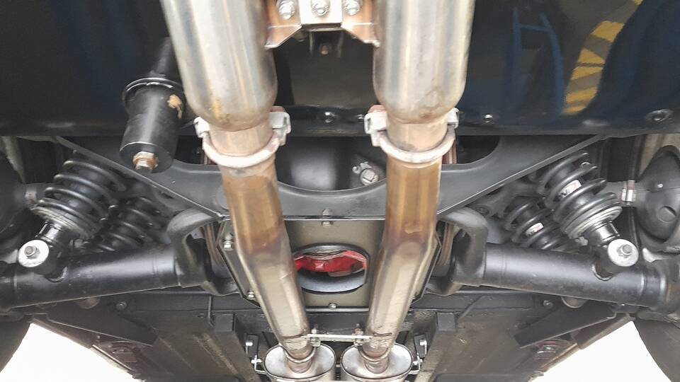 Image 22/24 of Jaguar E-Type (1970)