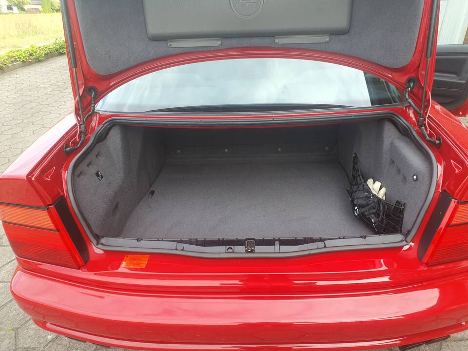 Image 6/10 of BMW 850i (1992)