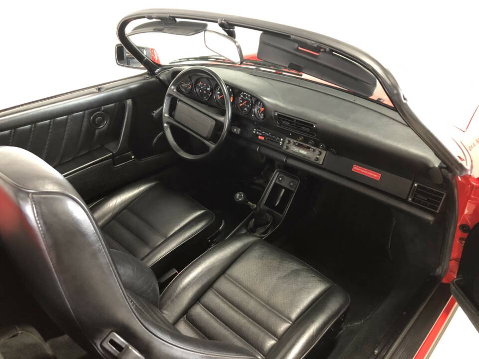 Bild 8/39 von Porsche 911 Speedster 3.2 (1989)