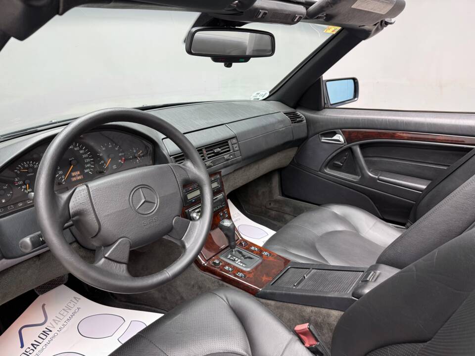 Bild 16/27 von Mercedes-Benz SL 320 (1997)