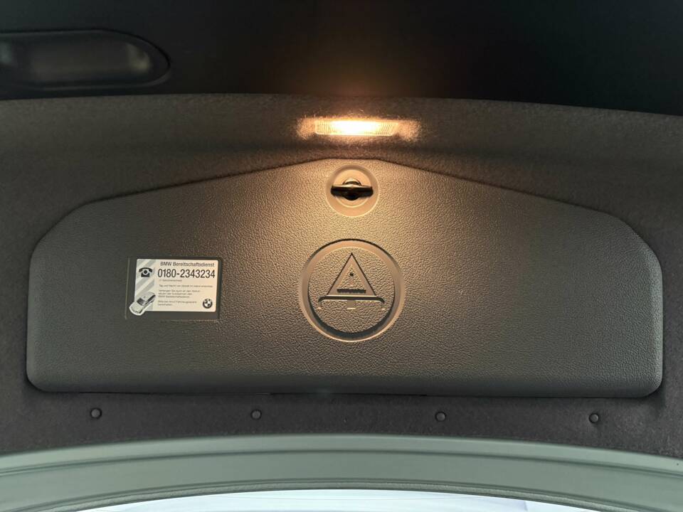 Bild 16/16 von BMW 520i (1999)