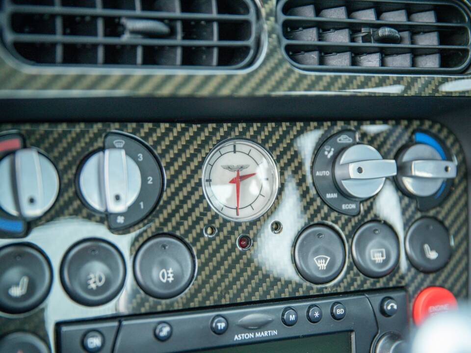Image 66/74 of Aston Martin DB 7 GT (2004)