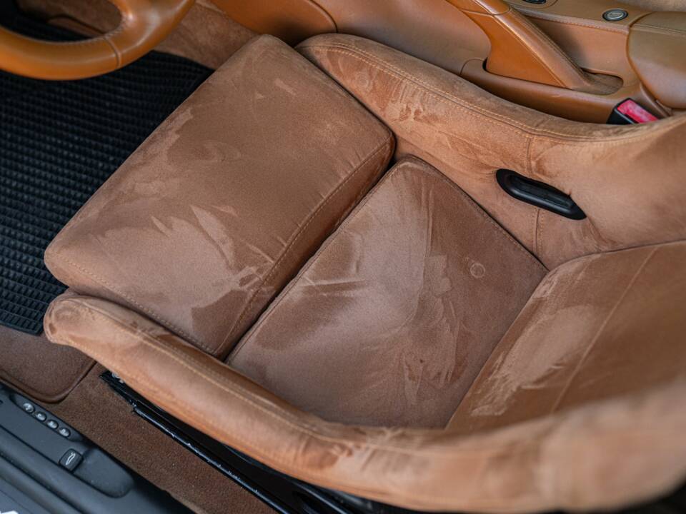 Image 33/50 de Porsche 911 Turbo (2001)