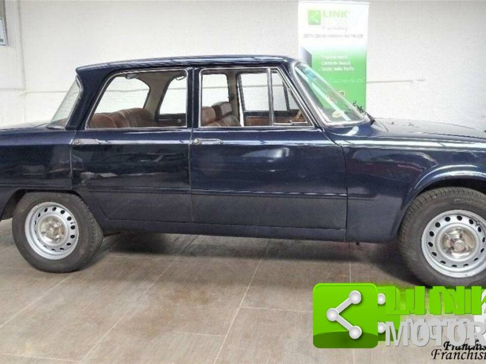 Image 2/10 de Alfa Romeo Giulia Nuova Super 1600 (1980)