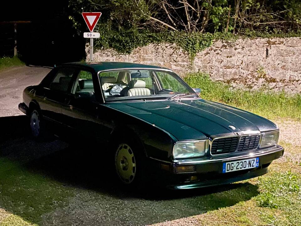 Bild 1/51 von Jaguar XJR 4.0 Sport (1991)