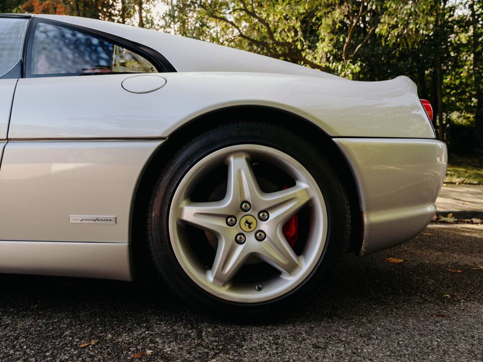 Bild 43/50 von Ferrari F 355 GTS (1998)