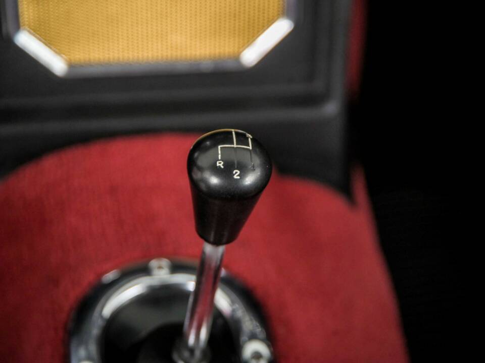 Image 25/50 de MG MGB GT (1966)