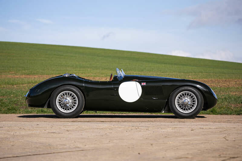 Image 5/41 de Jaguar XK 120 C (C-Type) (1965)