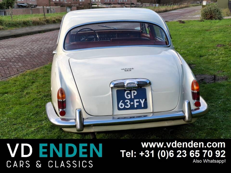 Bild 10/66 von Jaguar S-Type 3.4 (1964)