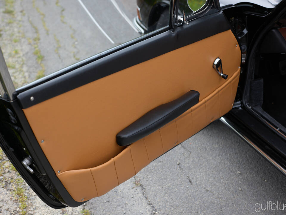 Bild 29/92 von Porsche 911 2.0 (1965)