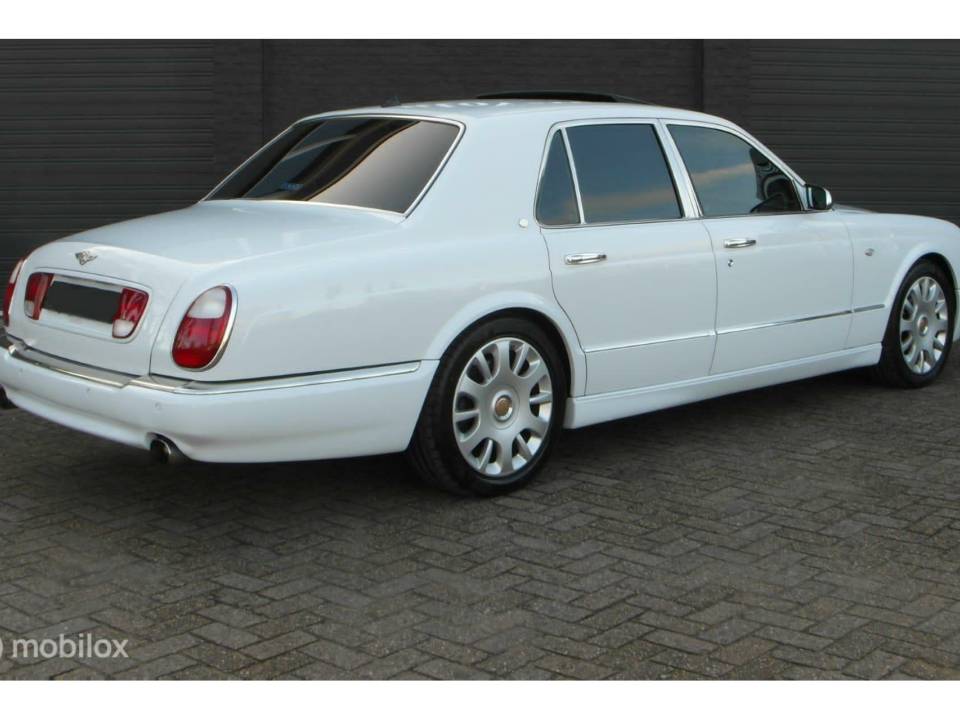 Image 6/25 of Bentley Arnage R (2004)