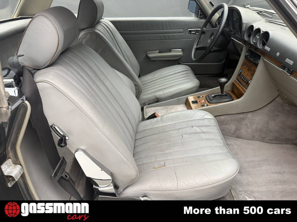 Image 11/15 of Mercedes-Benz 380 SL (1985)