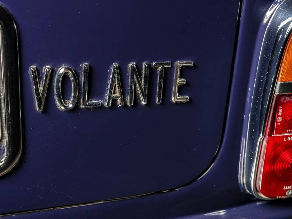 Bild 18/32 von Aston Martin DB 6 Vantage Volante (1967)