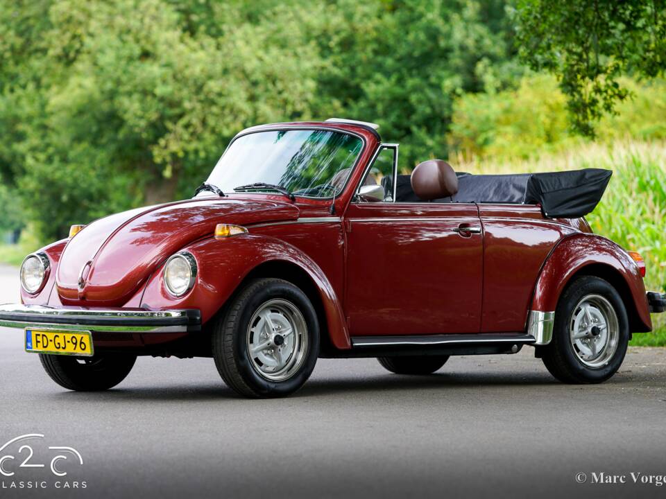 Bild 1/56 von Volkswagen Käfer 1303 &quot;Champagne Edition&quot; (1978)
