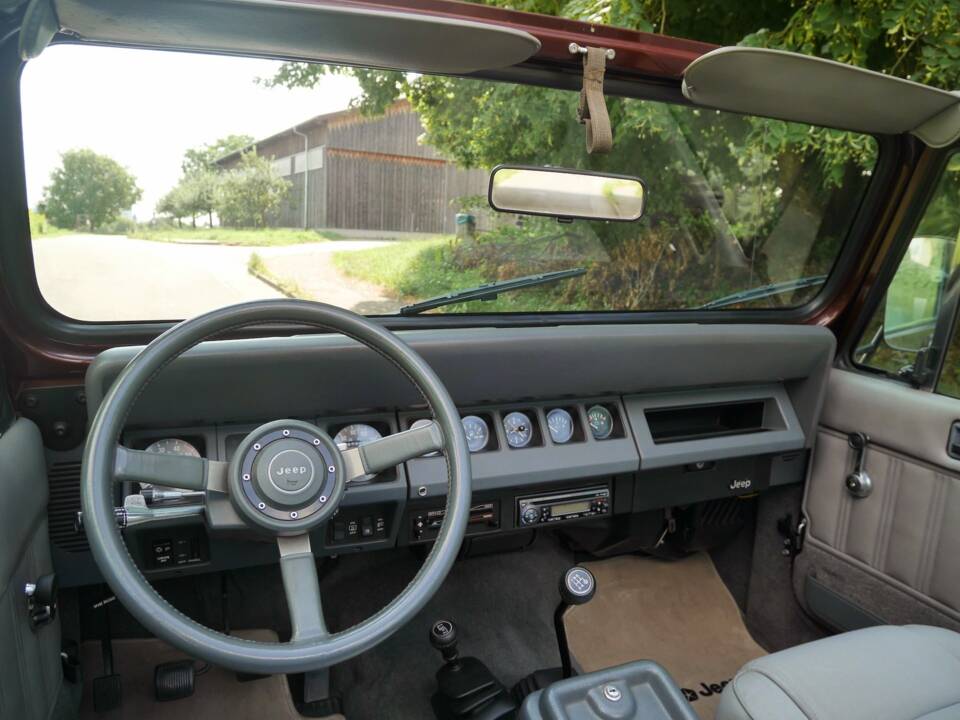 Afbeelding 17/23 van Jeep Wrangler YJ 4.2L (1988)