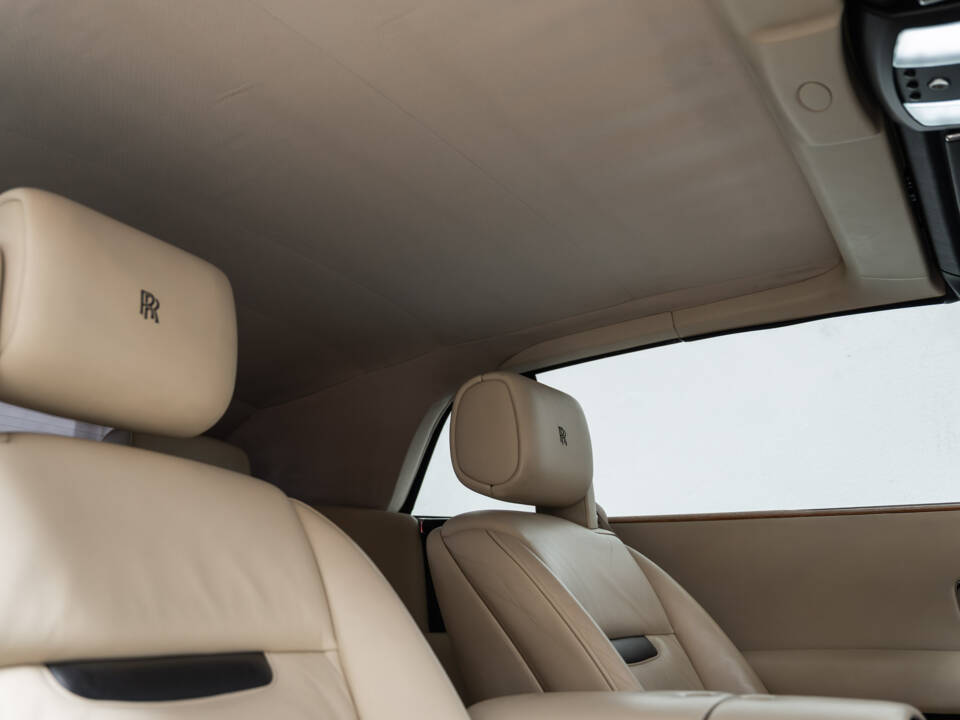 Image 22/36 of Rolls-Royce Phantom DHC (2008)