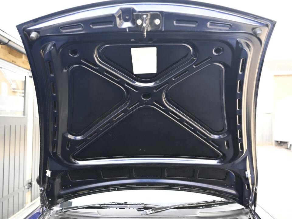 Bild 29/50 von Porsche 911 Carrera 4S (2004)