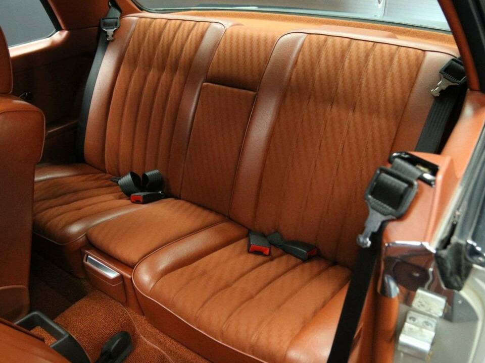 Image 24/50 of Mercedes-Benz 280 CE (1980)