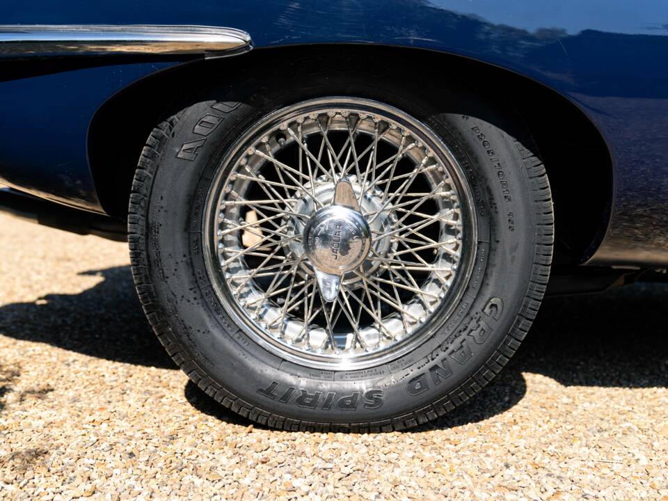 Bild 22/50 von Jaguar XK-E (1967)