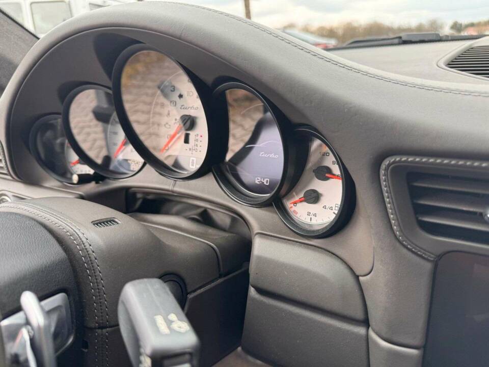 Afbeelding 21/41 van Porsche 911 Turbo (2016)