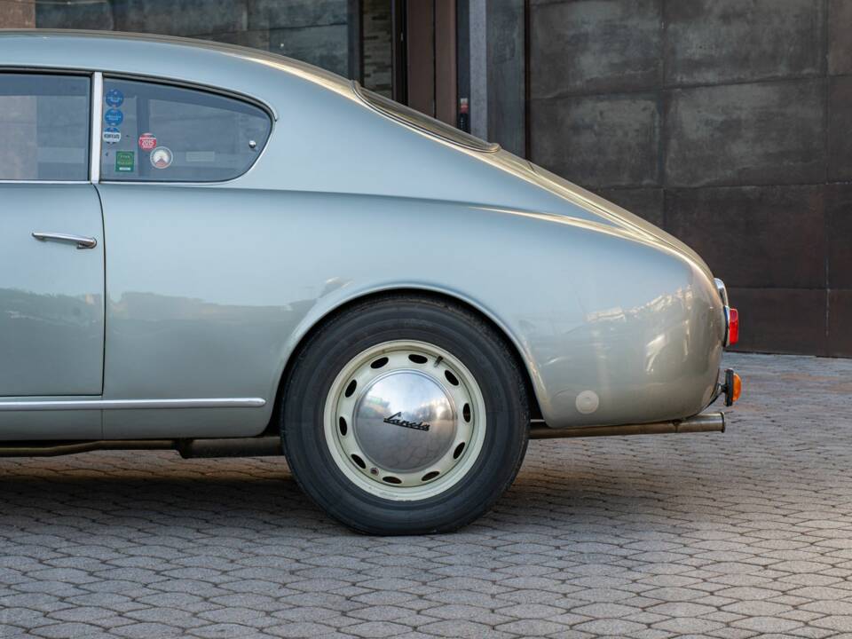 Afbeelding 3/21 van Lancia Aurelia B20 GT (1953)