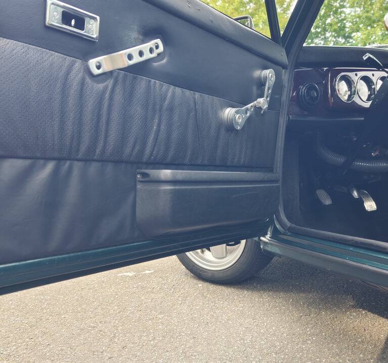 Bild 8/8 von Rover Mini Cooper 1,3i (1995)