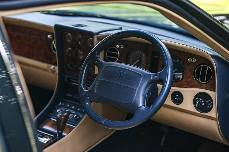 Image 36/50 de Bentley Continental T (1997)