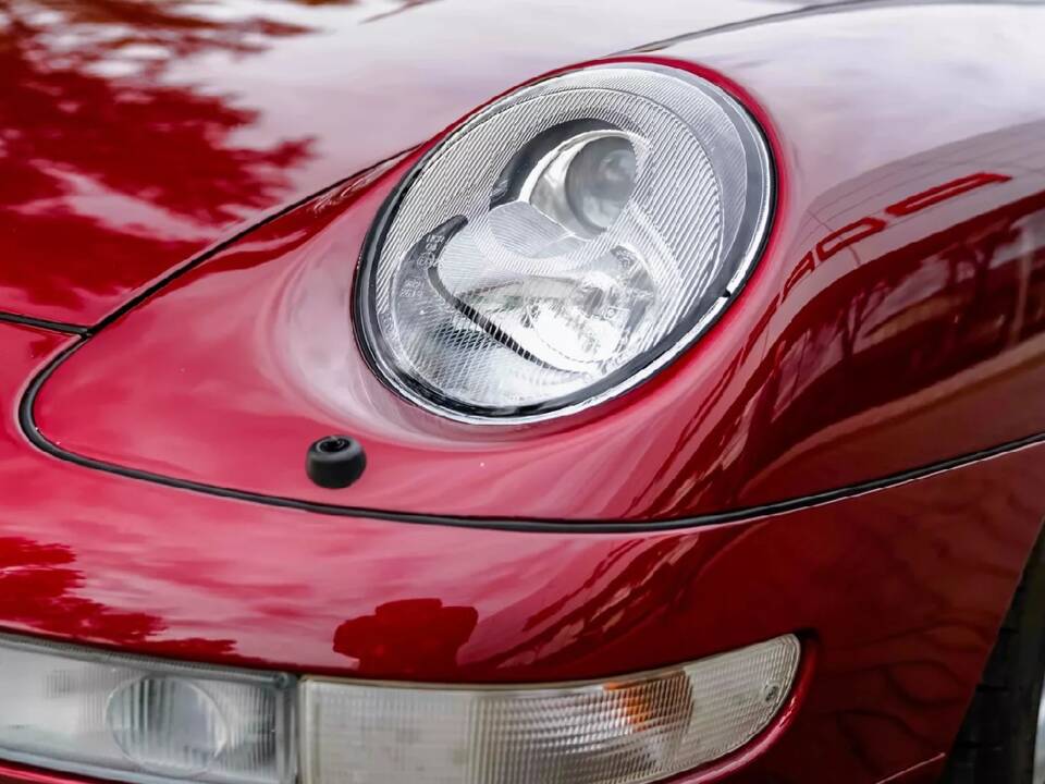 Bild 12/18 von Porsche 911 Carrera 4S (1996)