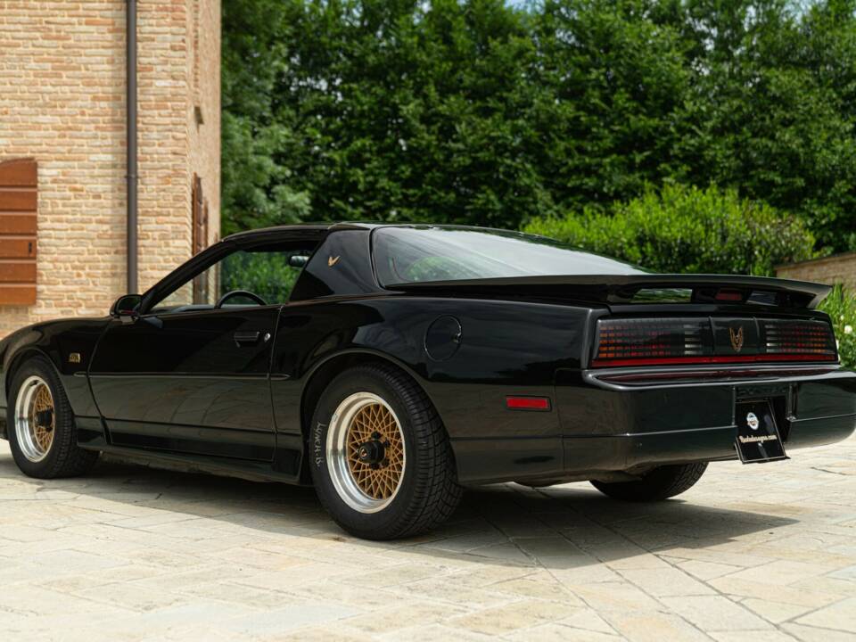 Imagen 8/50 de Pontiac Firebird TransAm (1989)