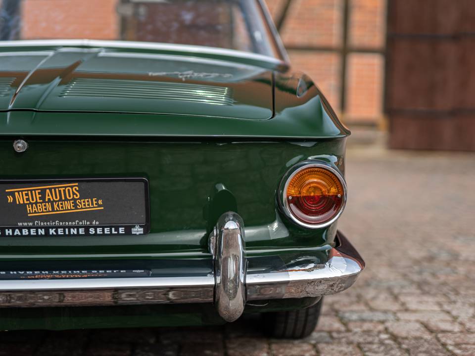 Image 16/38 of Volkswagen Karmann Ghia 1500 (1968)