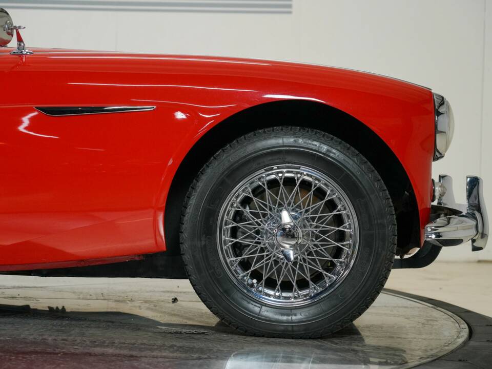 Image 27/43 of Austin-Healey 3000 Mk II (BJ7) (1963)