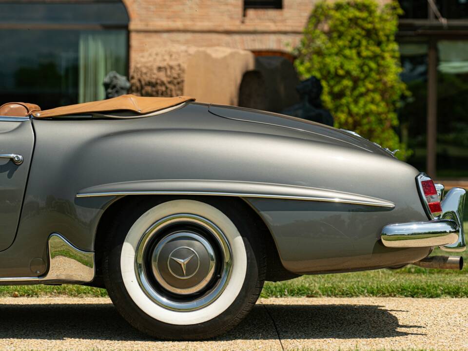 Imagen 28/50 de Mercedes-Benz 190 SL (1962)