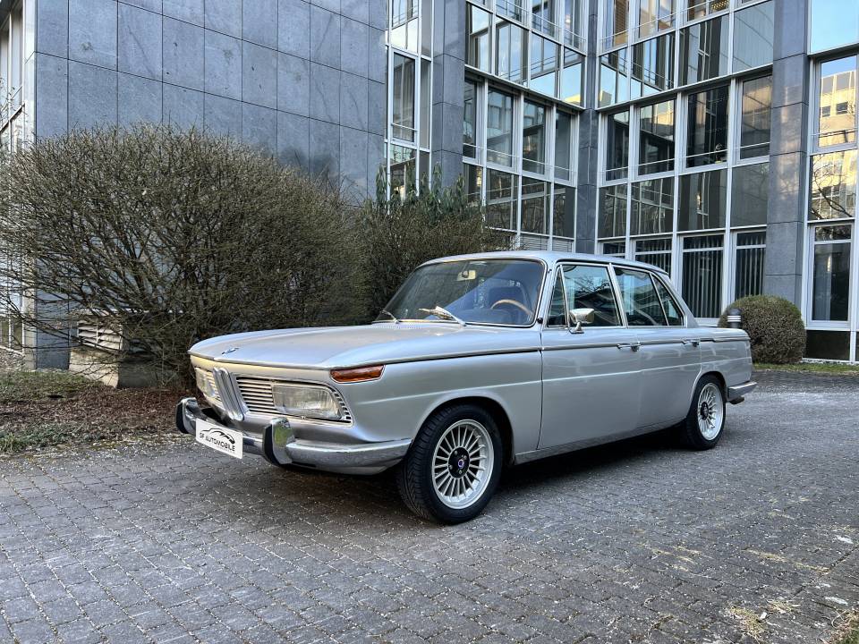 Image 1/29 de BMW 2000 (1970)
