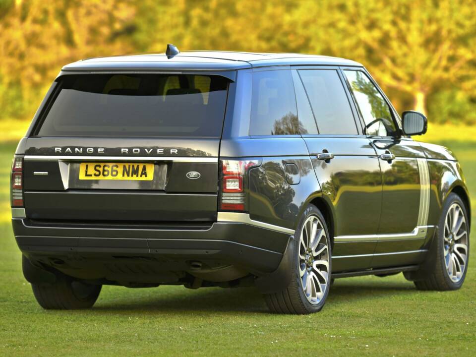 Bild 14/50 von Land Rover Range Rover Autobiography SDV8 (2017)