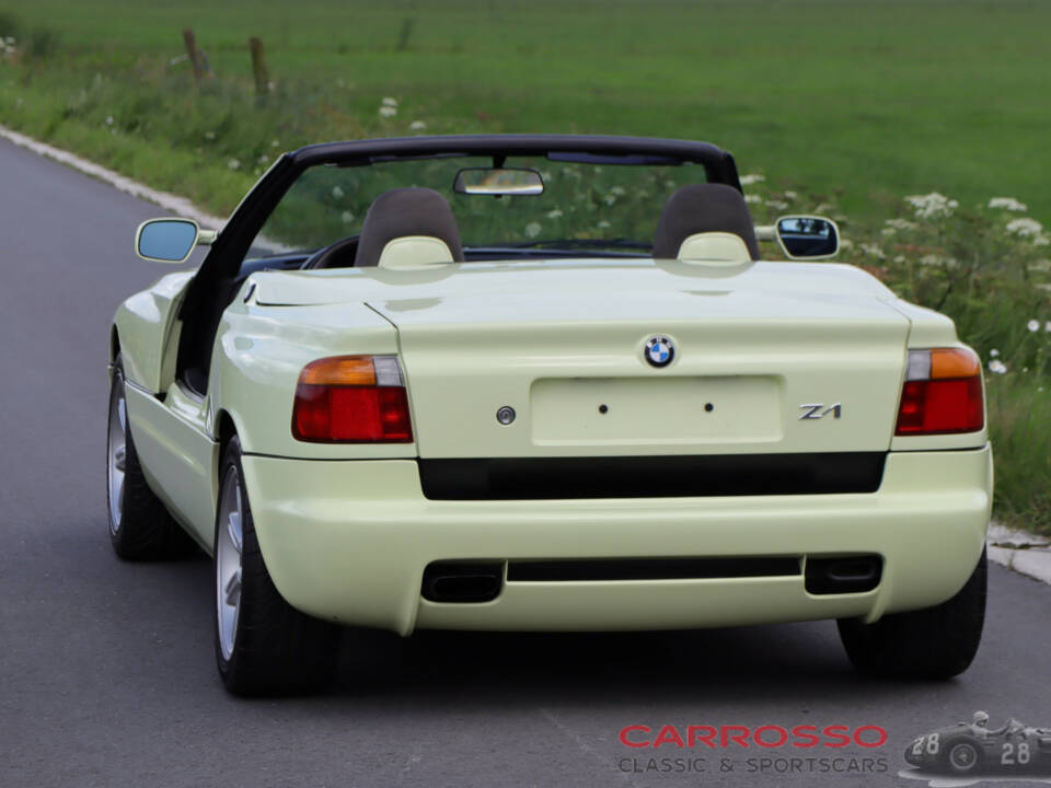 Image 6/49 de BMW Z1 (1990)