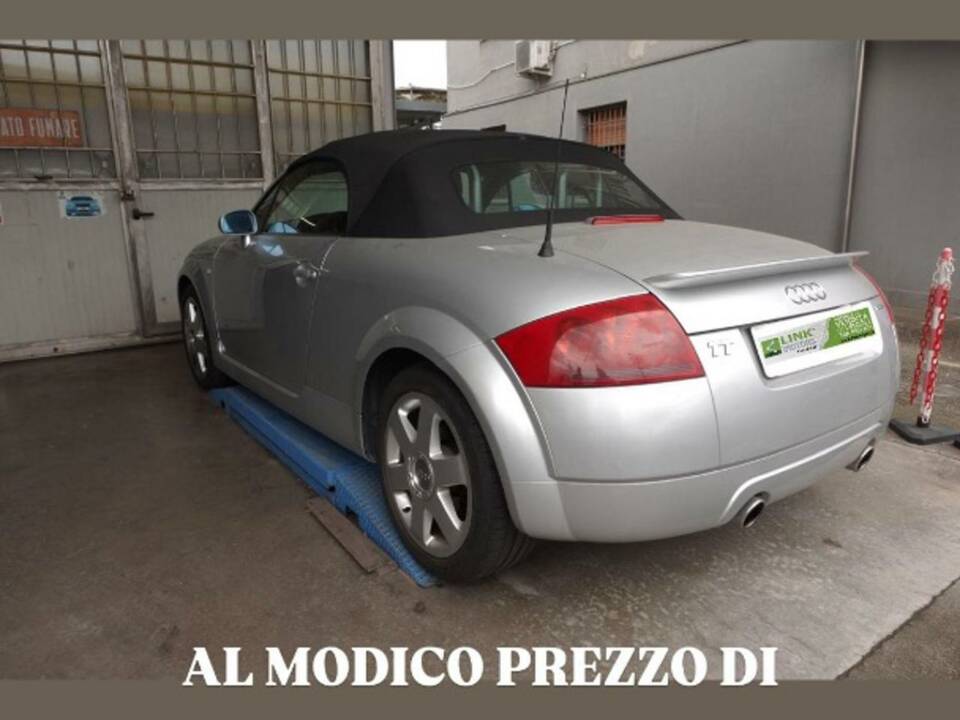 Image 3/10 de Audi TT 1.8 T quattro (2000)