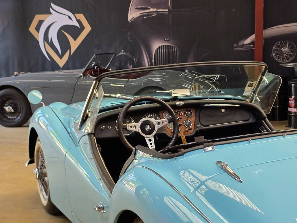 Image 37/50 of Triumph TR 3A (1959)