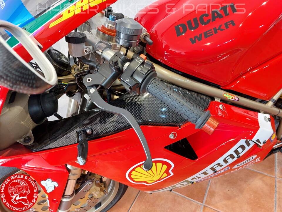 Image 26/32 of Ducati DUMMY (1998)