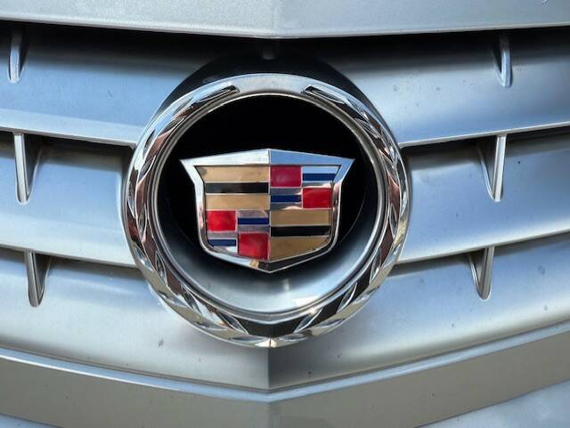 Image 27/31 of Cadillac XLR (2010)