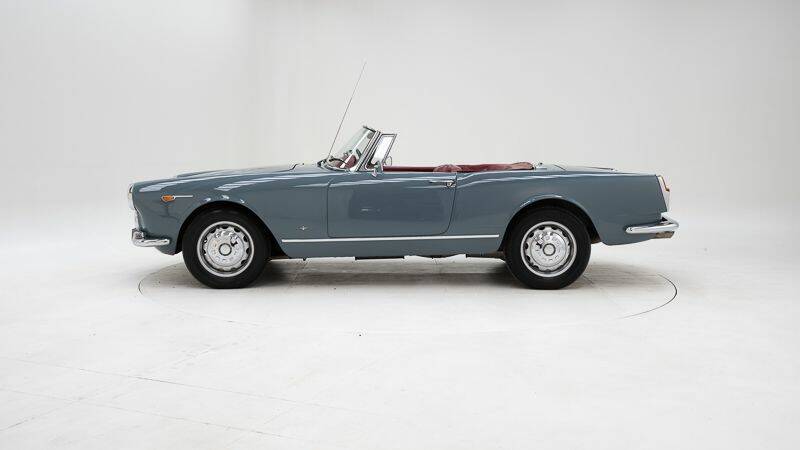 Bild 8/15 von Alfa Romeo 2600 Spider (1965)